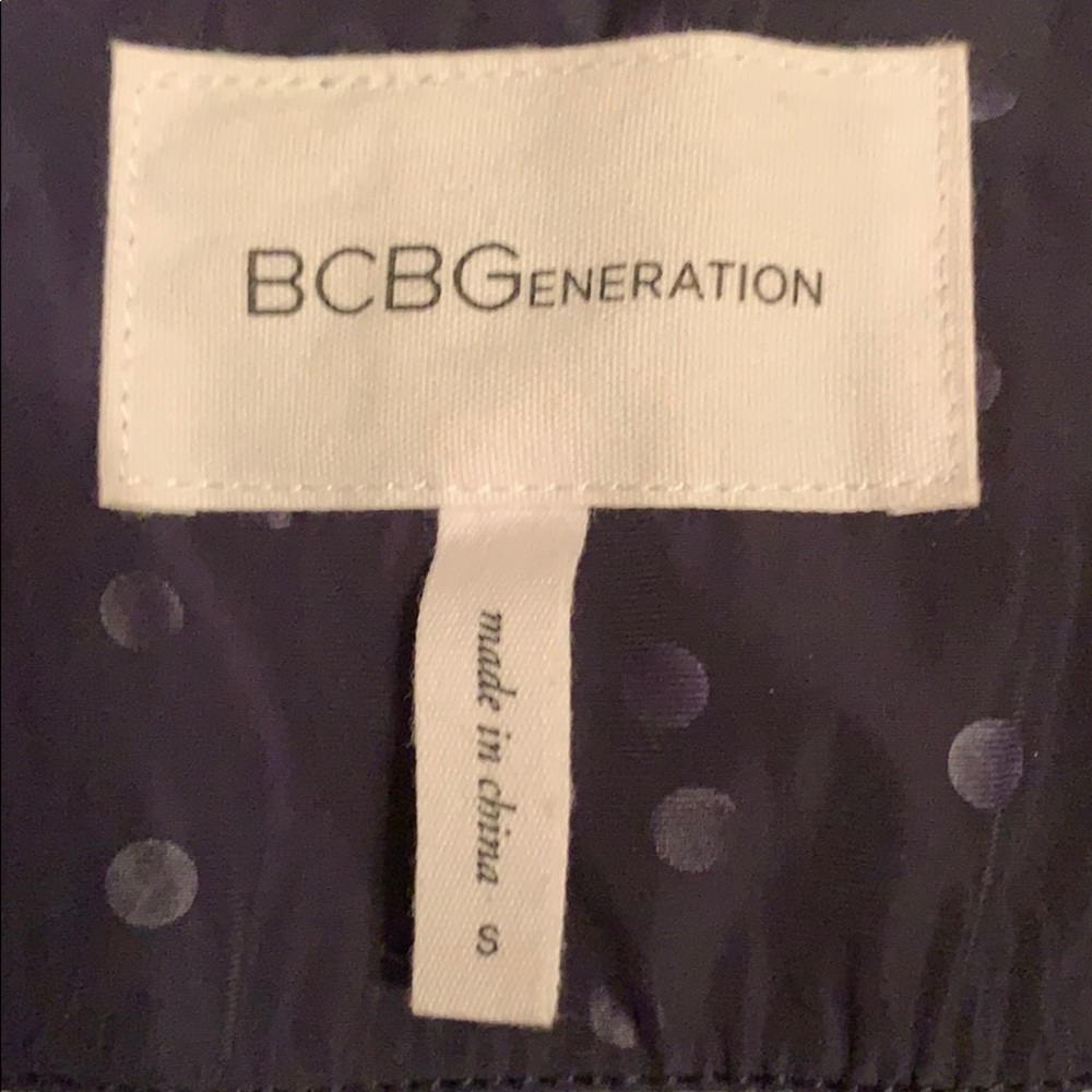 Beautiful Woman’s Bcbgeneration Spring Jacket - image 8